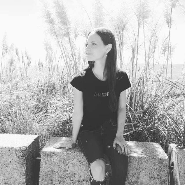 Melania cecilia Monti