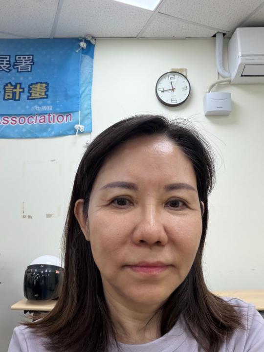 家玲 劉