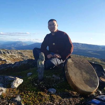 Batu Ikh haraa holon