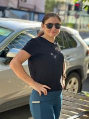 Neveen Eskandar