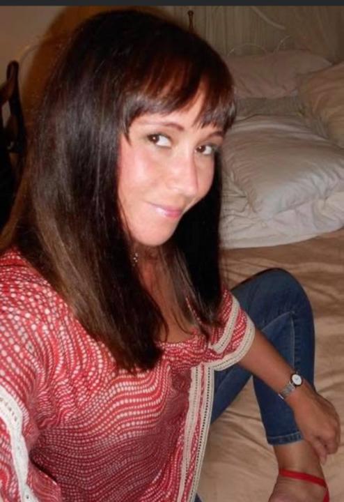 Angela Warren