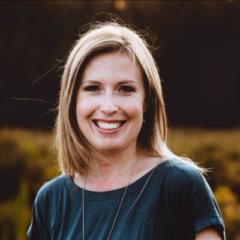 Lindsay Hindle