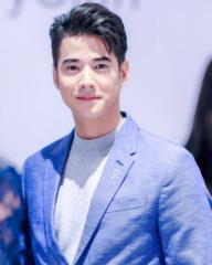 Hoàng Thiên Long