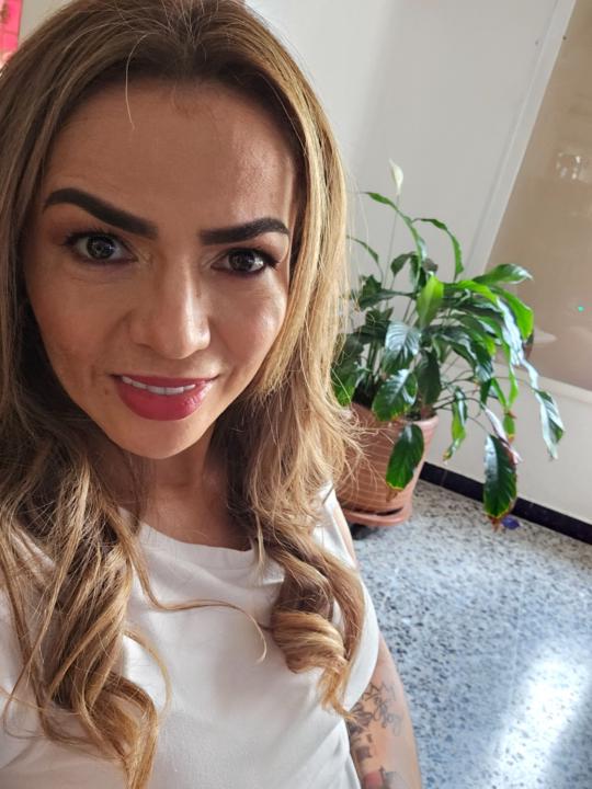 Lucy Correa