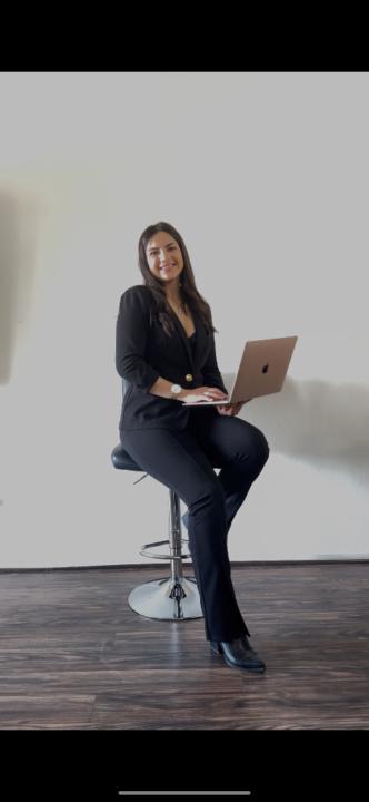 Sabrina Gallardo