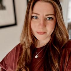 Angela Maria