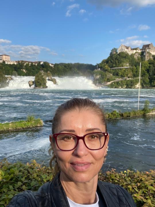 Нели Матеева