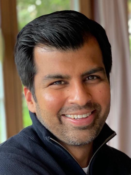 Amit Nastik