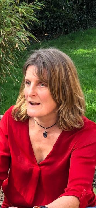 Véronique Hennebois