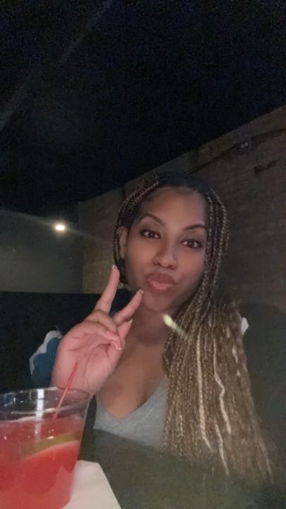 Valencia Smith