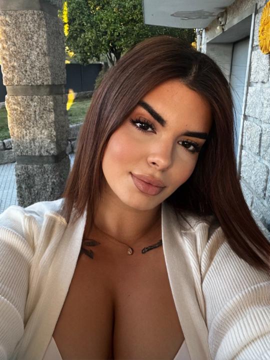 Jennifer Perez Carvalho