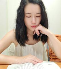 若嫣 Yan