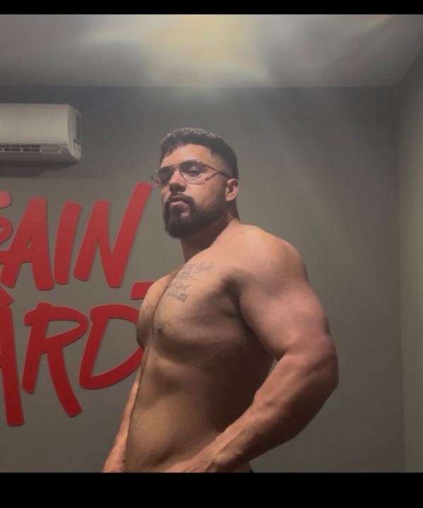 Victor Lara