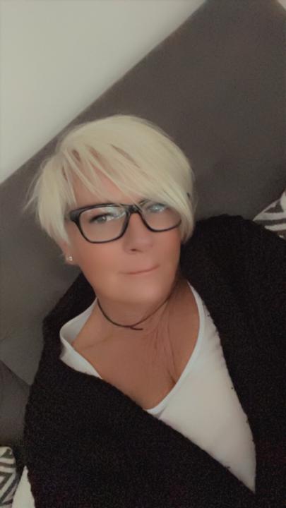 Manuela Blum