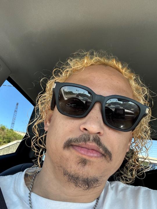 Julian Gomes