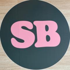 Shwanda Barnette