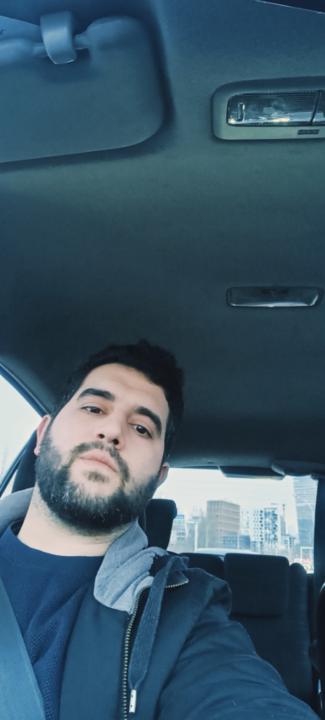 Leandro Vi