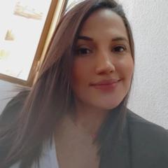 María León
