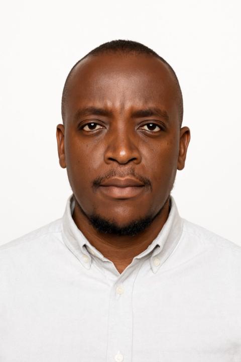 Alex Ogonyo
