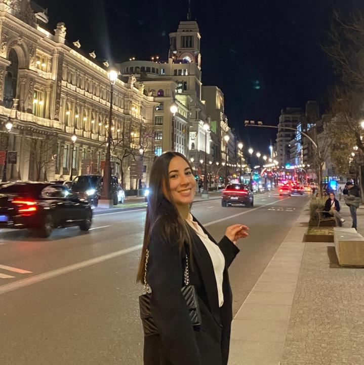 Jazmin Sansberro