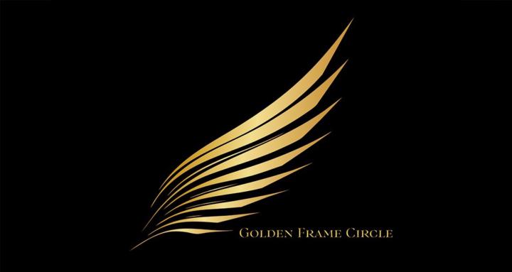 Golden Frame Circle