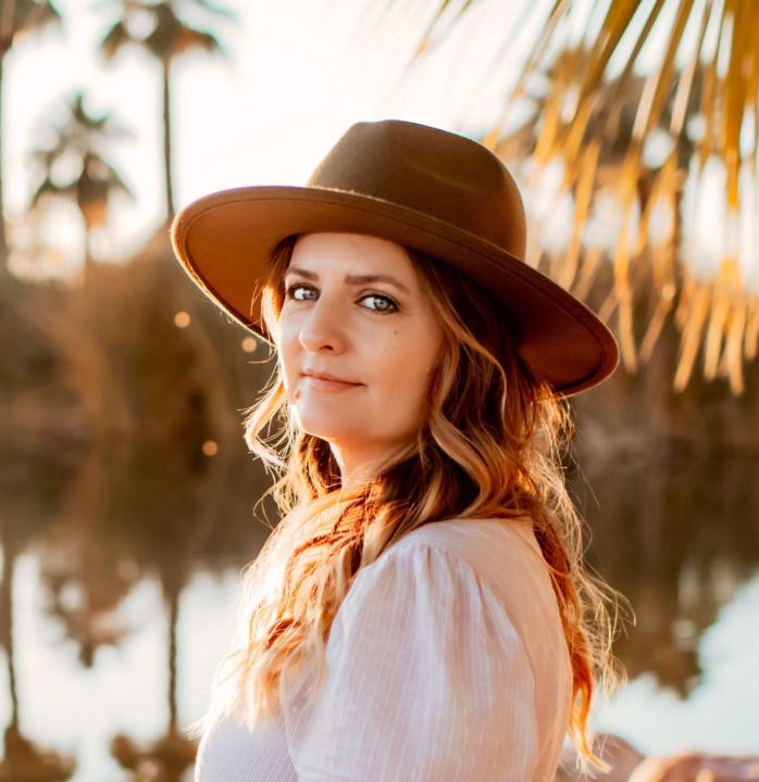 Aimee Combs