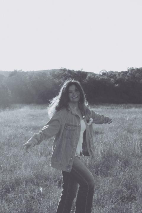 Cortney Valle