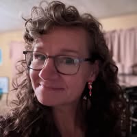 Annie Loewen