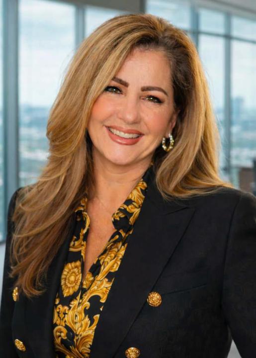 Zoila Maya