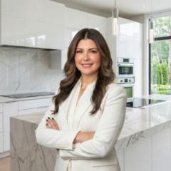 Roxana Vera
