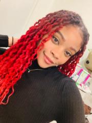 Naya W