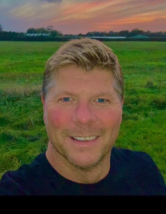 Barry Grundy