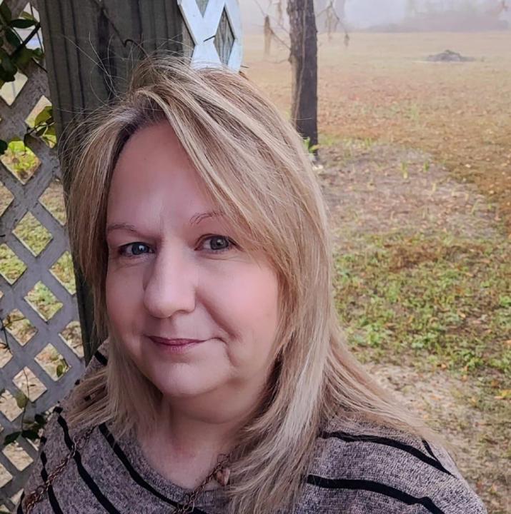 Angela Kaufman