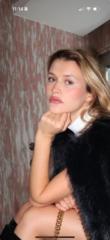 Dina Debs