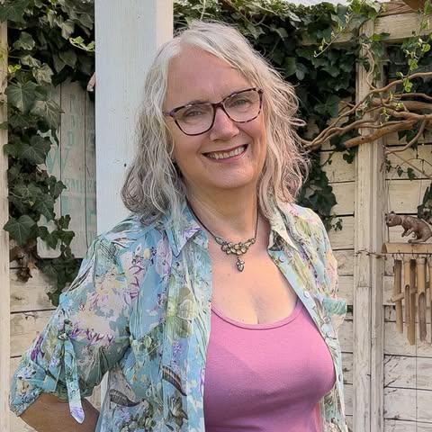Paula MacGregor