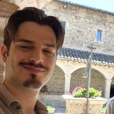 Raphael van den Berg