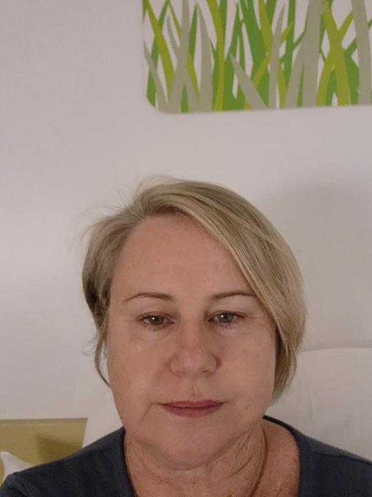 Julie Thomas