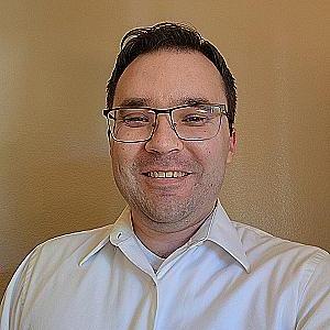 Edward Martinez