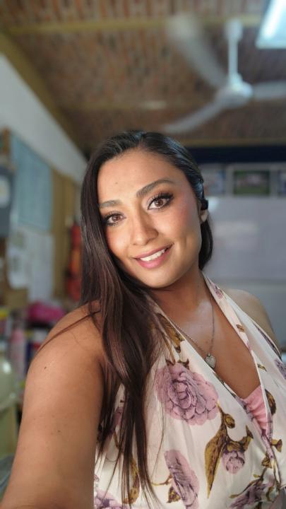 Myrna Maria Flores