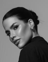 Damaris Hill