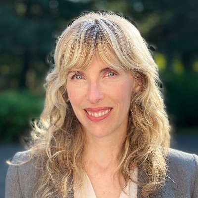 Jacquelyn Karnes