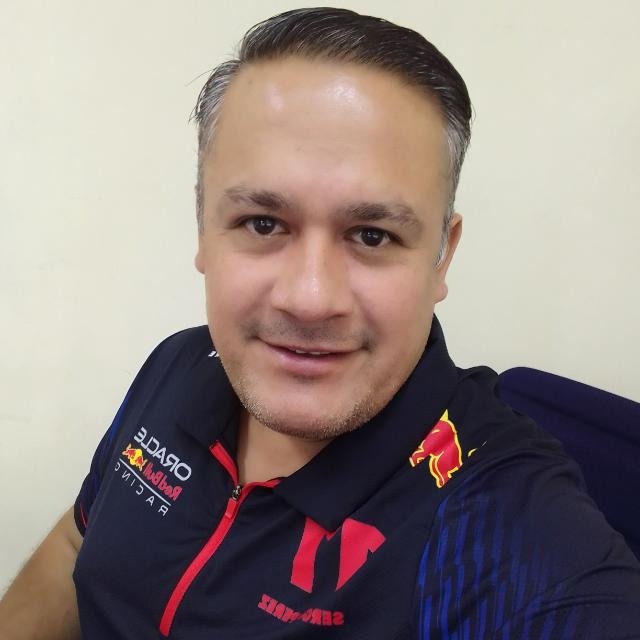 Cesar Israel Fernandez Tinajero