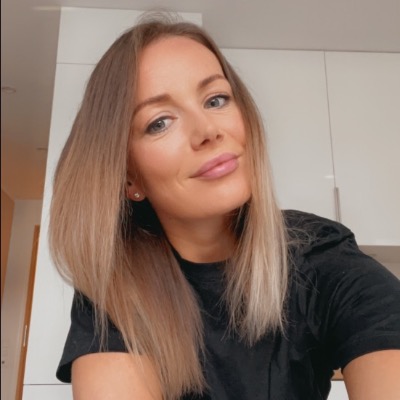 Simona Svetlosakova