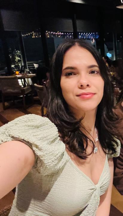 Claudia Torres