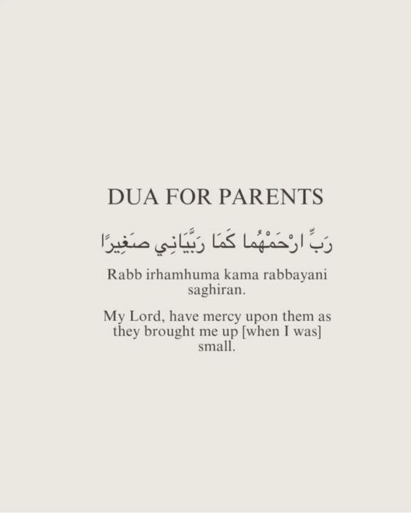 Hum apne parents se waqai mohabbat karte hain ya hamari mohabbat sirf calendar ki dates ki mohtaj hai? Zindagi mein hum ye kyun nahi karte ke kisi makhsoos din ka intezaar kiye baghair, unki presence ki celebration karein?🤔✨