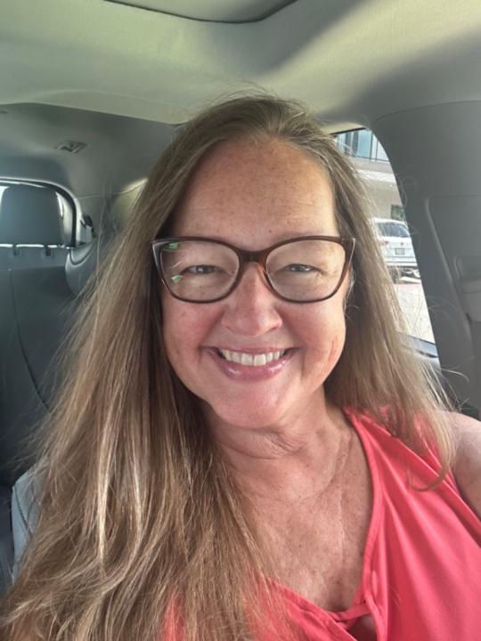 LeighAnn Hinsch