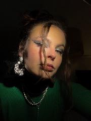 Celina Sachen