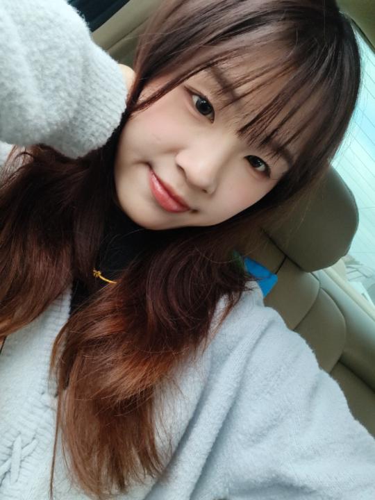 Xinyu Lee