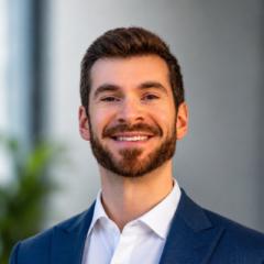 Travis Egenberg
