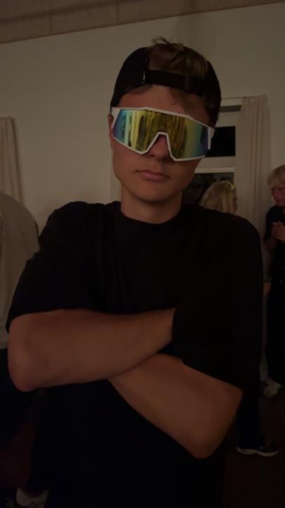 Theis Larsen